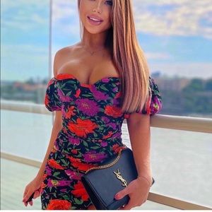 NWT ZARA Ruffle Floral Print Dress Off Shoulder L Blogger’s Favorite